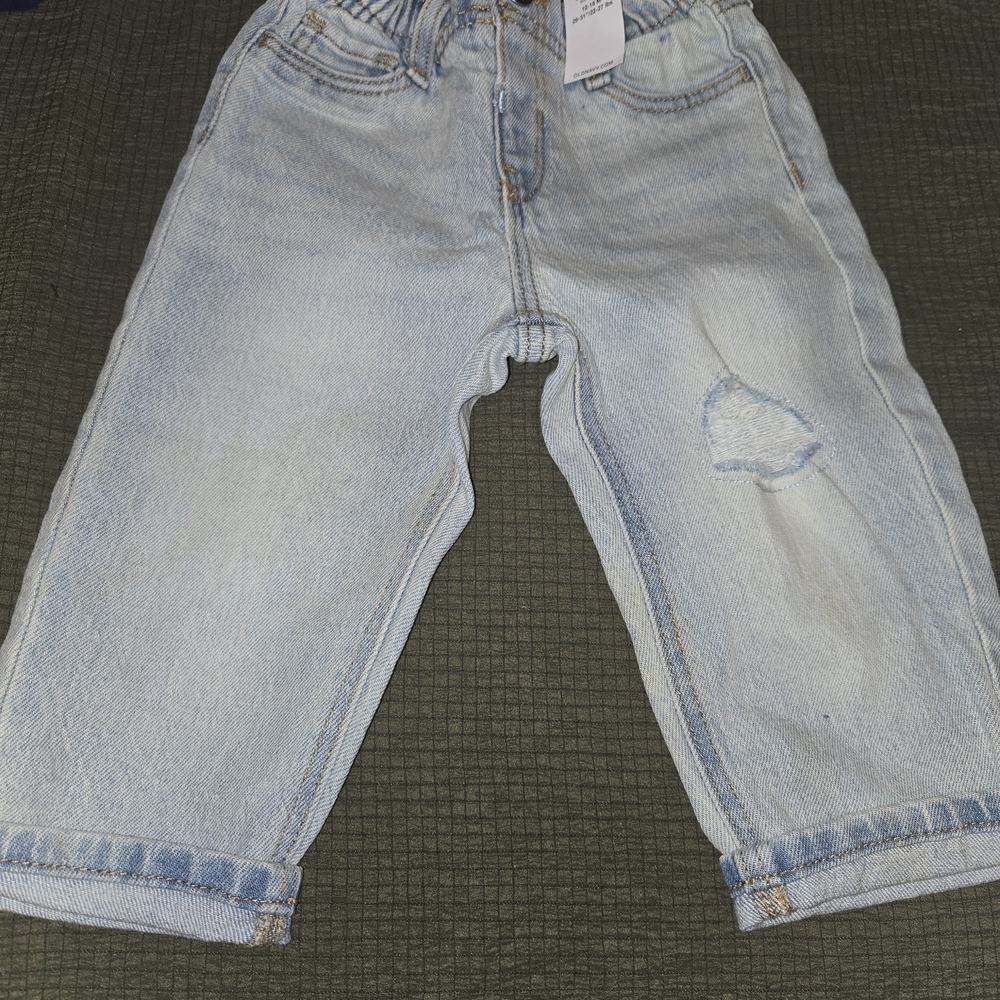 Old Navy Kids Light Blue Jeans with Rip Detail